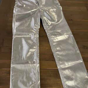 Gap vegan leather silver pants size 0 petite
